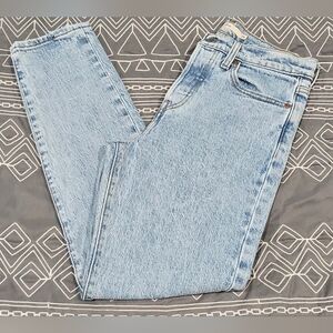 Levis High Waisted Wedgie Straight Fit Jeans Size 26